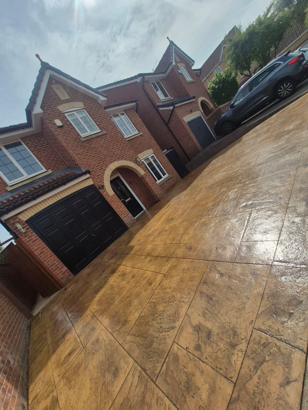 We install everything from patios and courtyards to drive-throughs